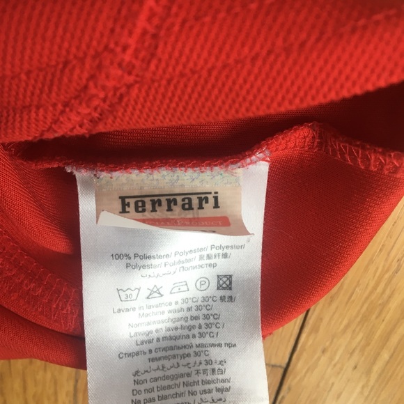Authentic Ferrari polo t-shirt - Picture 10 of 10